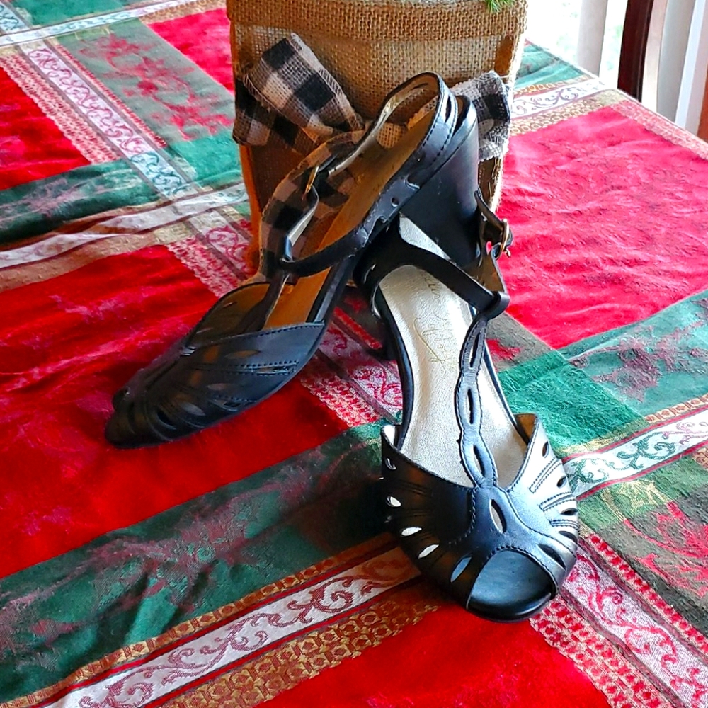 Womens Seychelles heels
